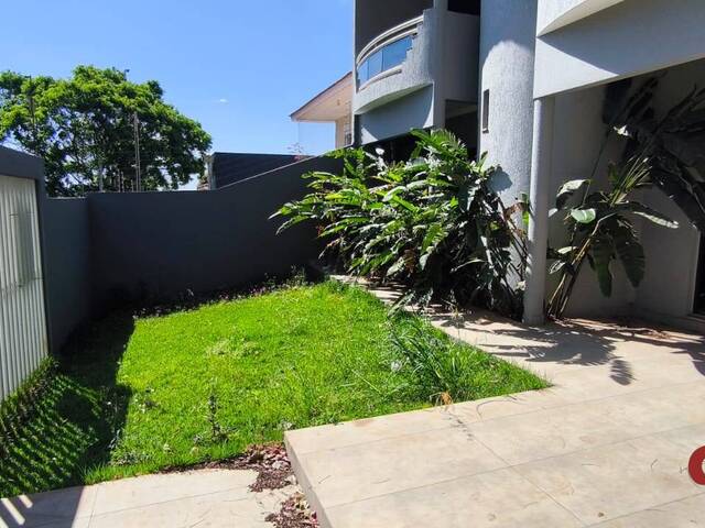 Sobrado para Venda em Cascavel - 2