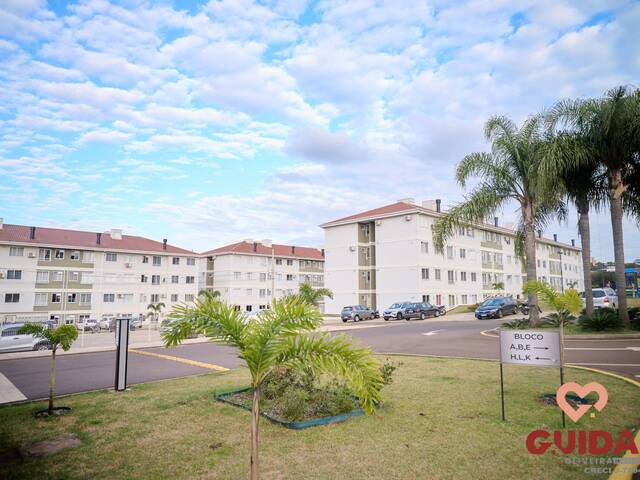 #472 - Apartamento para Venda em Cascavel - PR