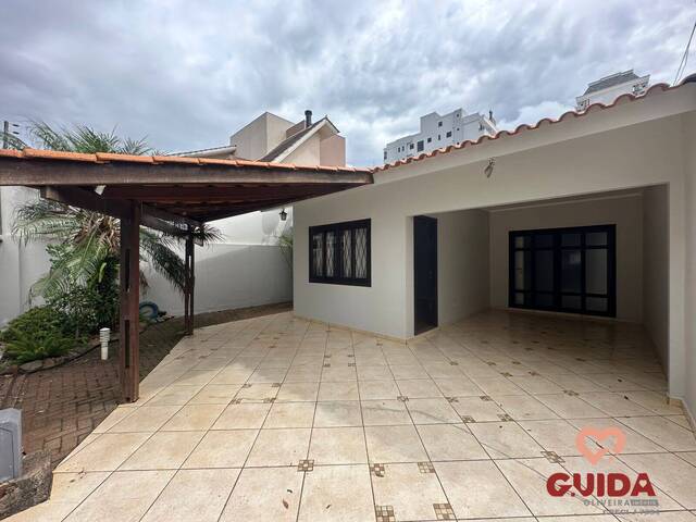 #323 - Casa para Venda em Cascavel - PR - 2
