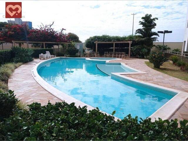 Apartamento para Venda em Londrina - 4